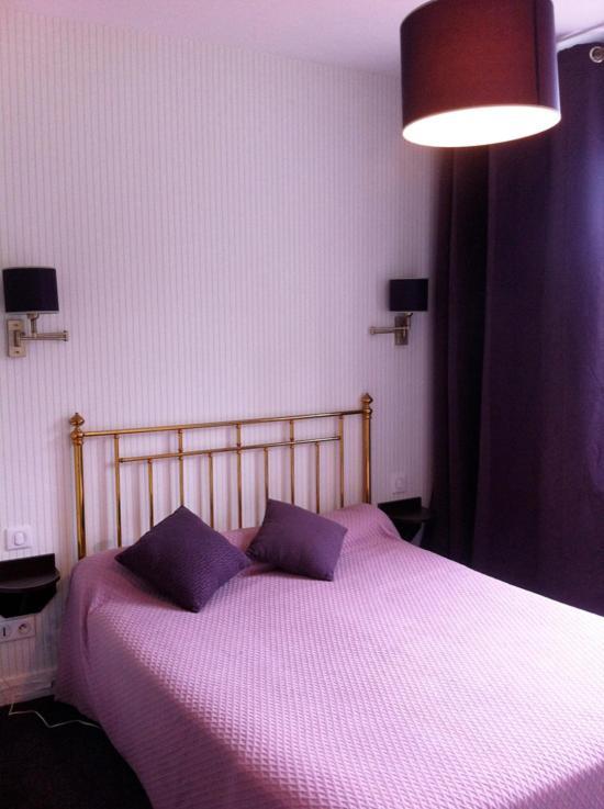 Logis Terrasse Hotel Lisieux Eksteriør bilde